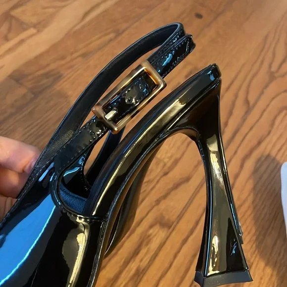 REPOST Saint Laurent Black Patent Leather Slingback Heels - Picture 3 of 5